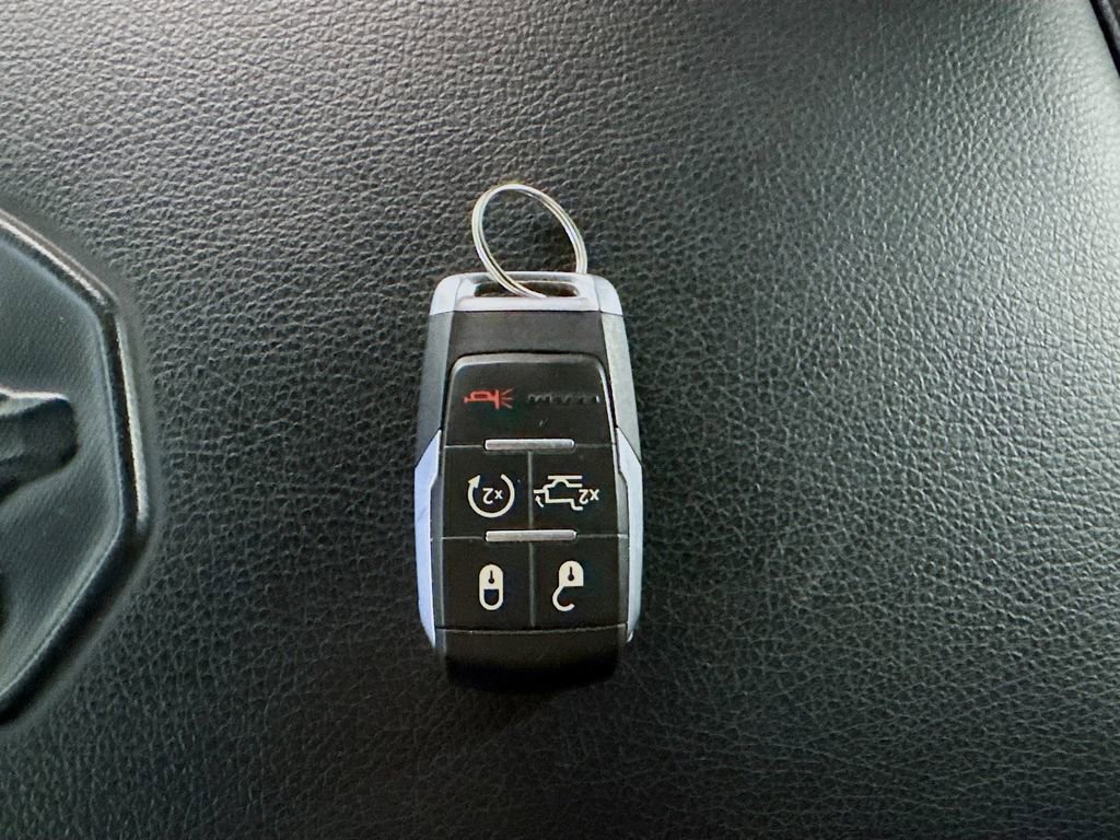 Used 2024 RAM 3500 Laramie w/ Night Edition image 33