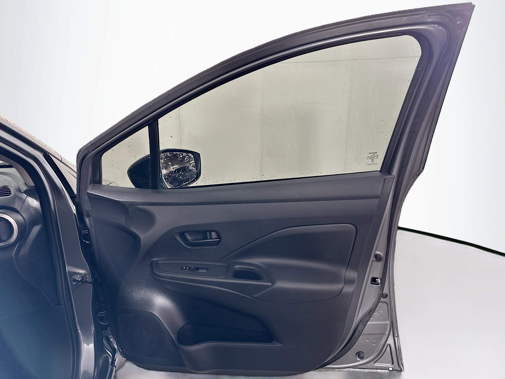 Used 2024 Nissan Versa S w/ Trunk Package image 29