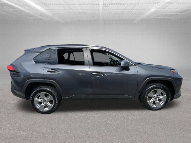 Used 2024 Toyota RAV4 XLE FWD image 5