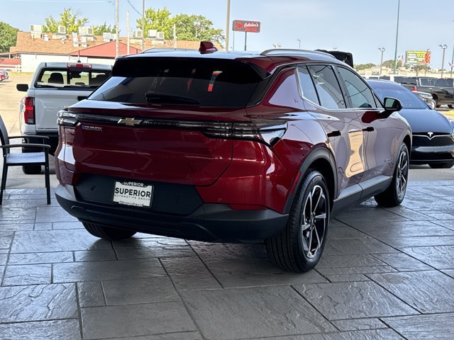New 2026 Chevrolet Equinox EV LT FWD image 2