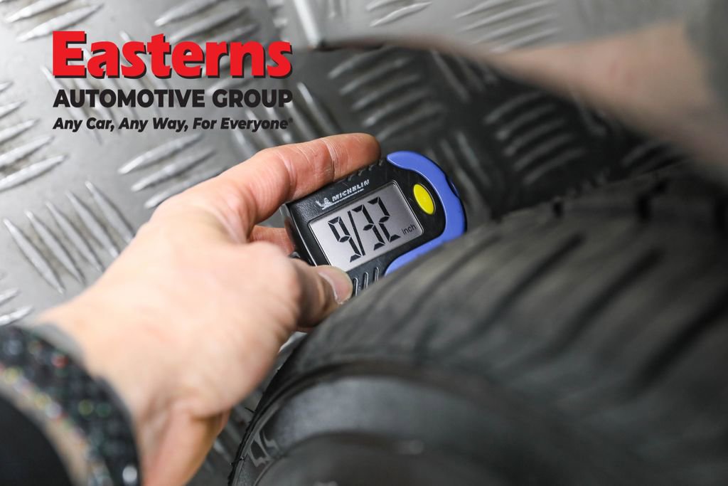 Used 2018 Lexus IS 300 F Sport w/ F Sport Package image 29