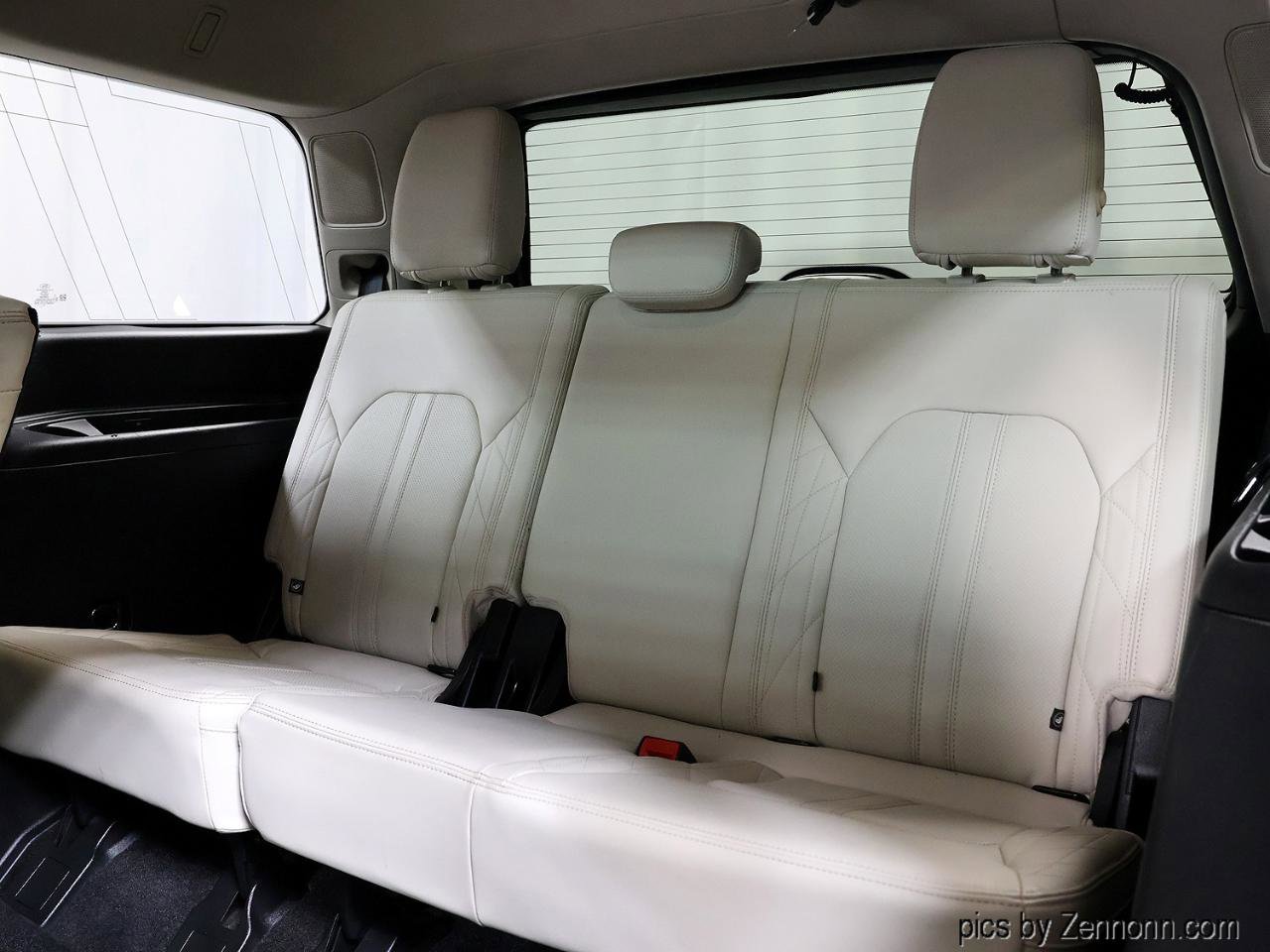 Used 2018 Ford Expedition Platinum image 13