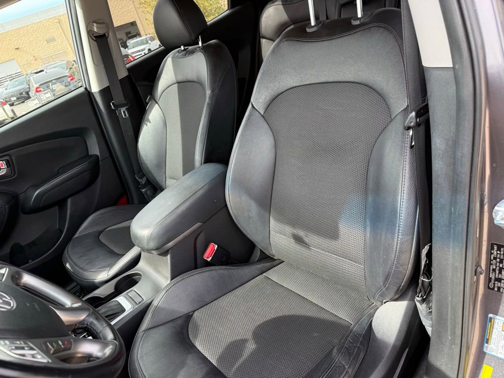 Used 2014 Hyundai Tucson SE image 14