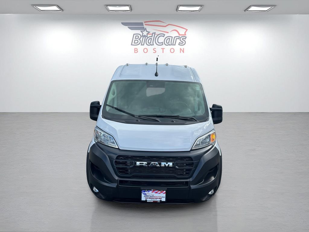 Used 2025 RAM ProMaster 2500 w/ Convenience Group FWD image 2