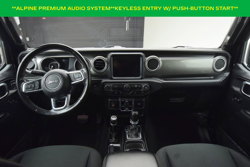 Used 2018 Jeep Wrangler Unlimited Sahara w/ Uconnect 4C Nav & Sound Group image 4