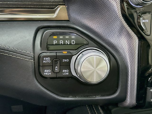 Used 2019 RAM 1500 Limited AWD/4WD image 17