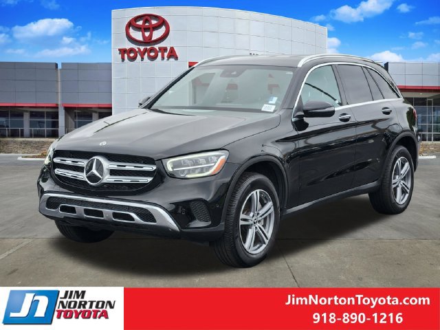 Used 2022 Mercedes-Benz GLC 300 4MATIC image 3