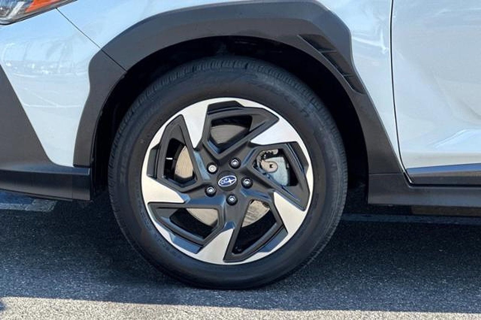 Certified 2024 Subaru Crosstrek 2.5i Limited w/ Crosstrek Mirror Package AWD/4WD image 29