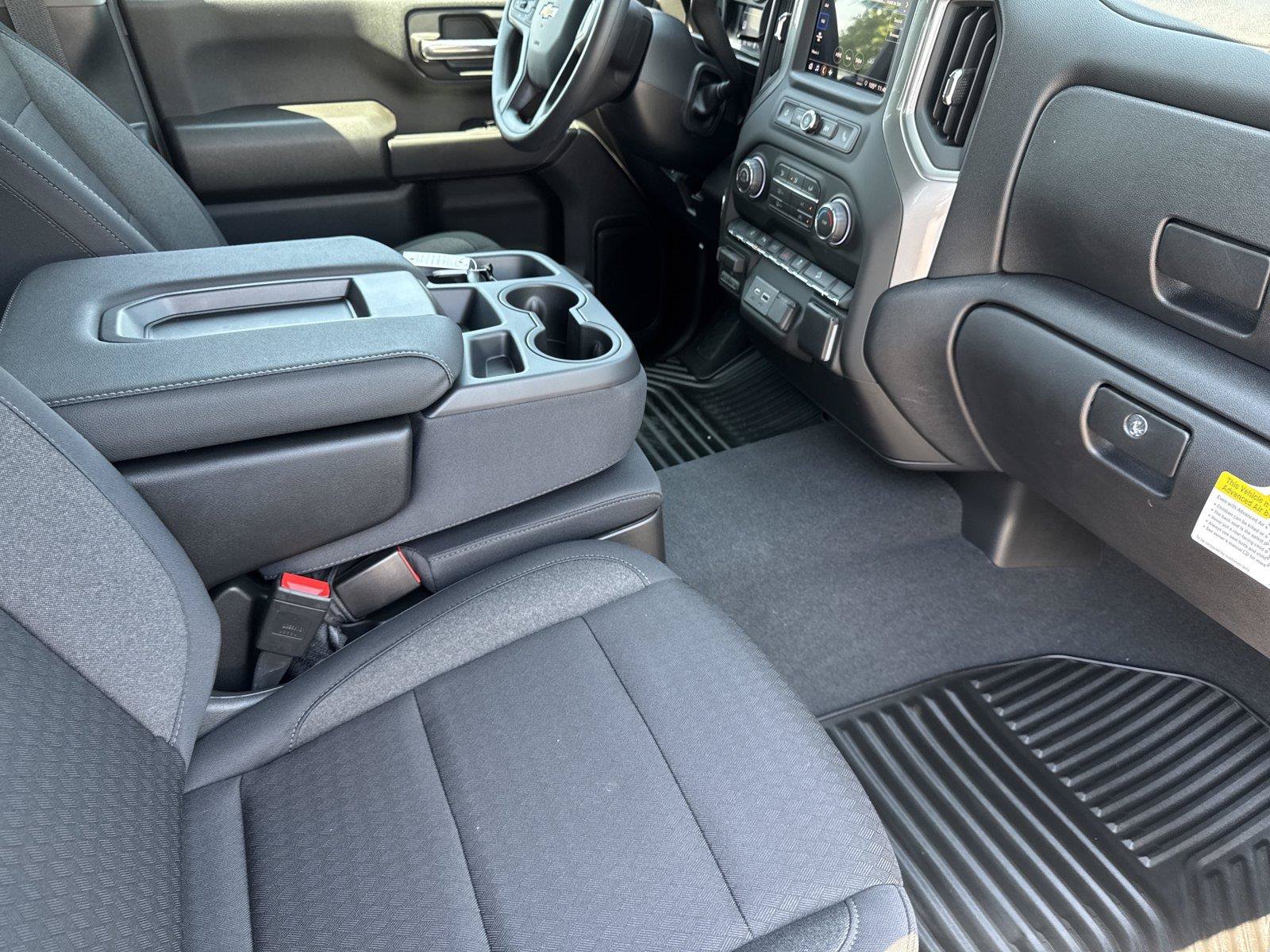 New 2026 Chevrolet Silverado 2500 Custom w/ Custom Value Package AWD/4WD image 34