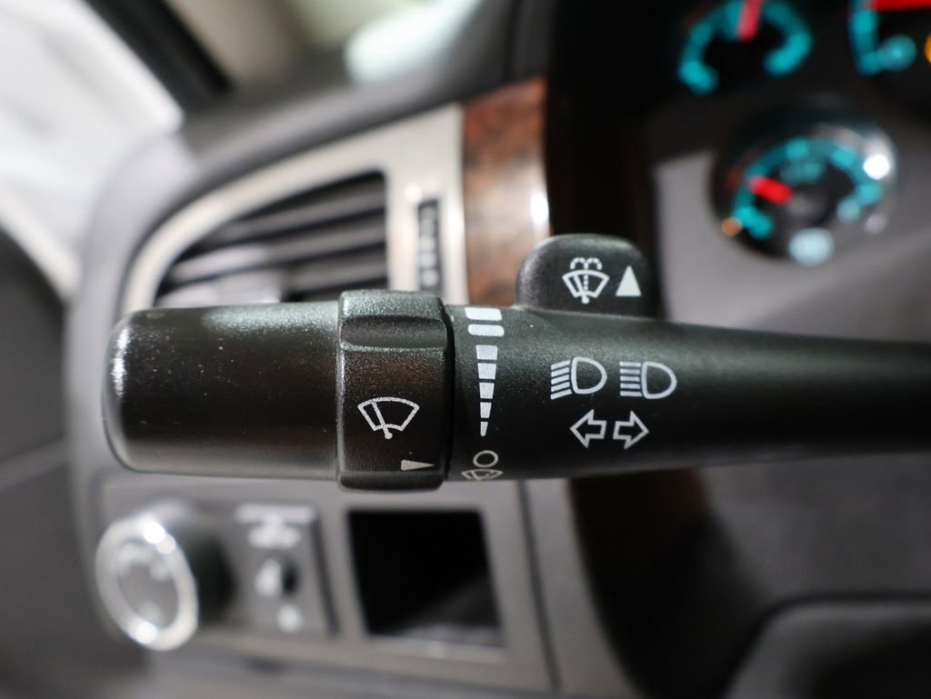 Used 2009 GMC Sierra 1500 Denali image 31