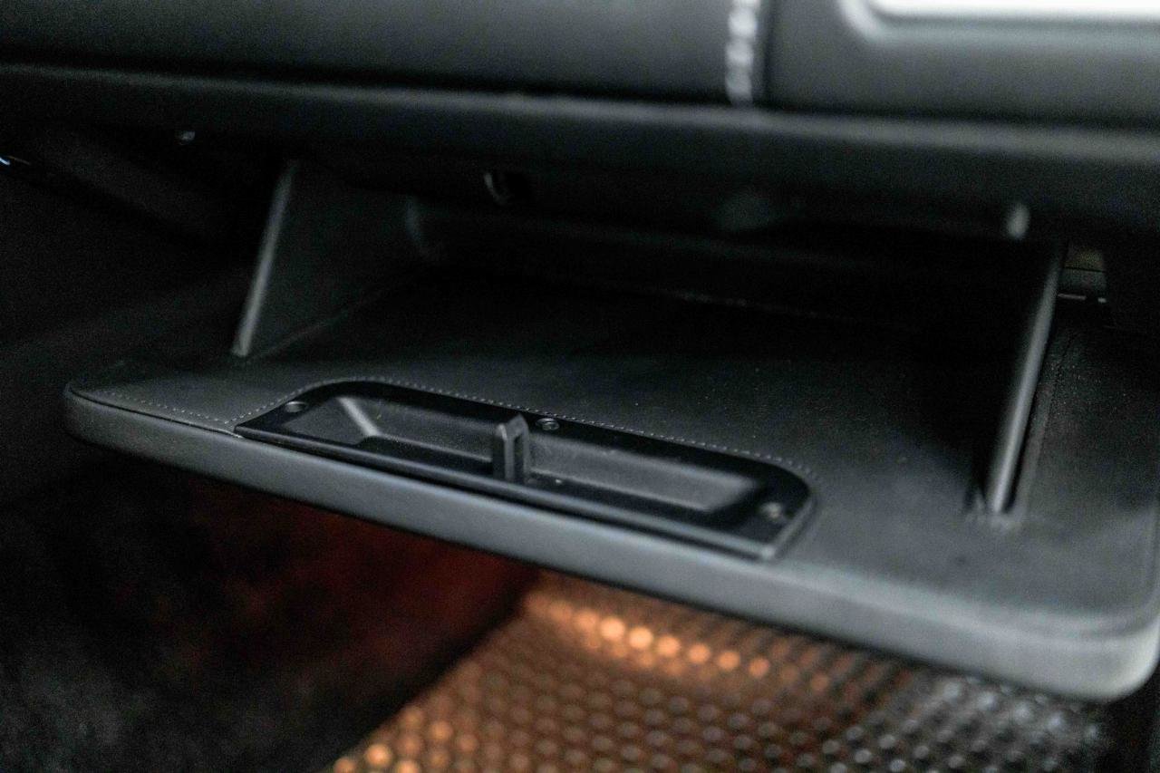 Used 2011 Aston Martin V8 Vantage N420 image 53