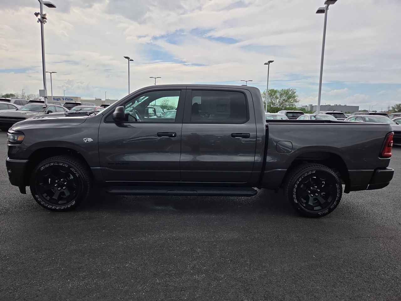 New 2026 RAM 1500 Express AWD/4WD image 4
