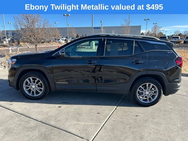 Used 2024 GMC Terrain SLT image 4