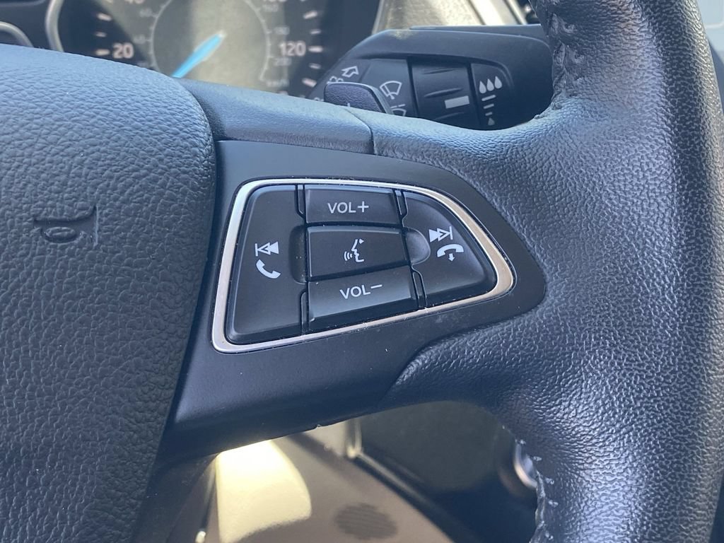 Used 2017 Ford Escape Titanium FWD image 24