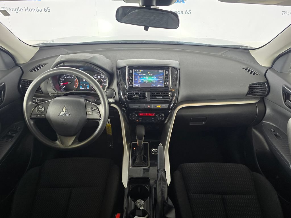 Used 2025 Mitsubishi Eclipse Cross ES AWD/4WD image 7