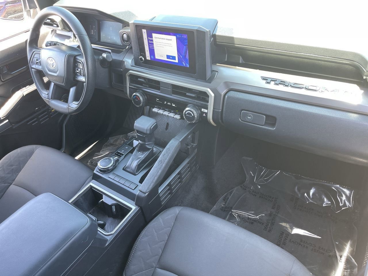 Used 2025 Toyota Tacoma SR5 AWD/4WD image 27