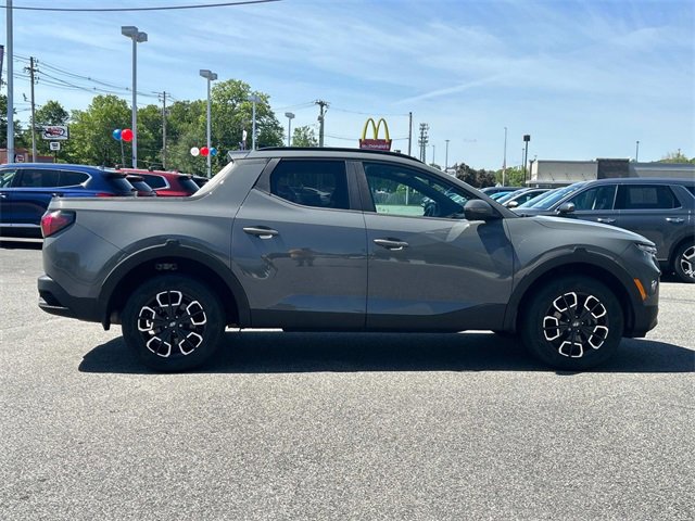 Used 2022 Hyundai Santa Cruz SEL Premium w/ Cargo Package image 2