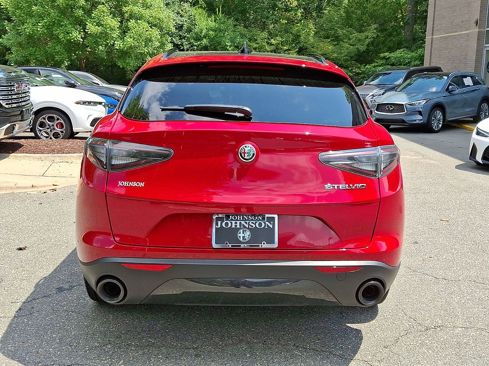 Used 2024 Alfa Romeo Stelvio Sprint image 23