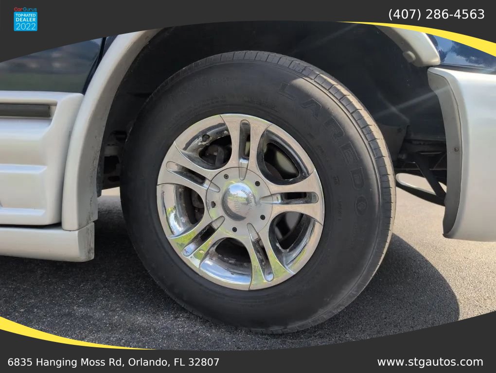 Used 2003 GMC Savana 3500 image 30