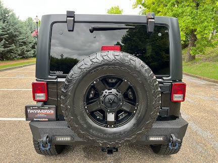 Used 2018 Jeep Wrangler Unlimited Sport S AWD/4WD image 37