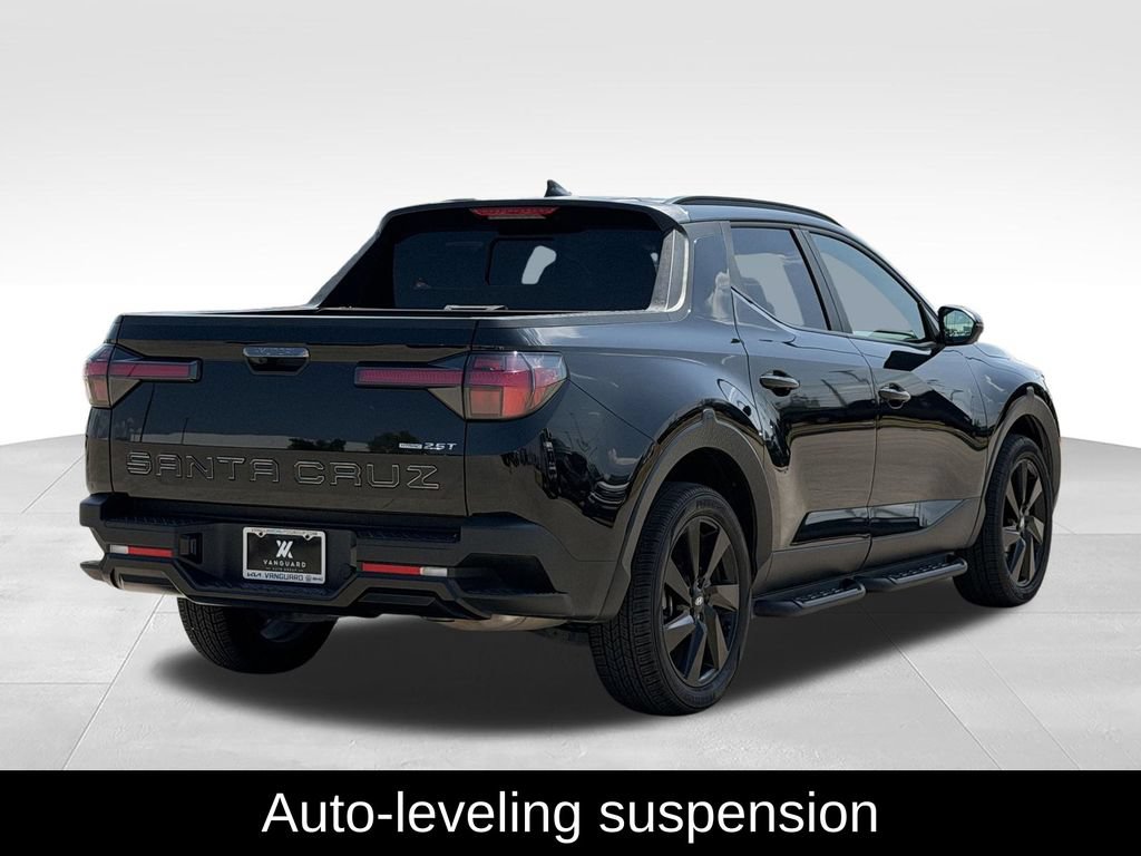 Used 2024 Hyundai Santa Cruz Night AWD/4WD image 10