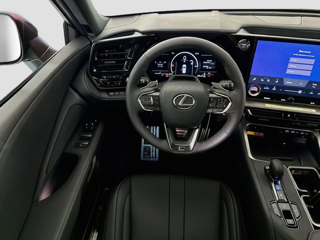 Used 2026 Lexus TX 500h AWD w/ Technology Package image 10