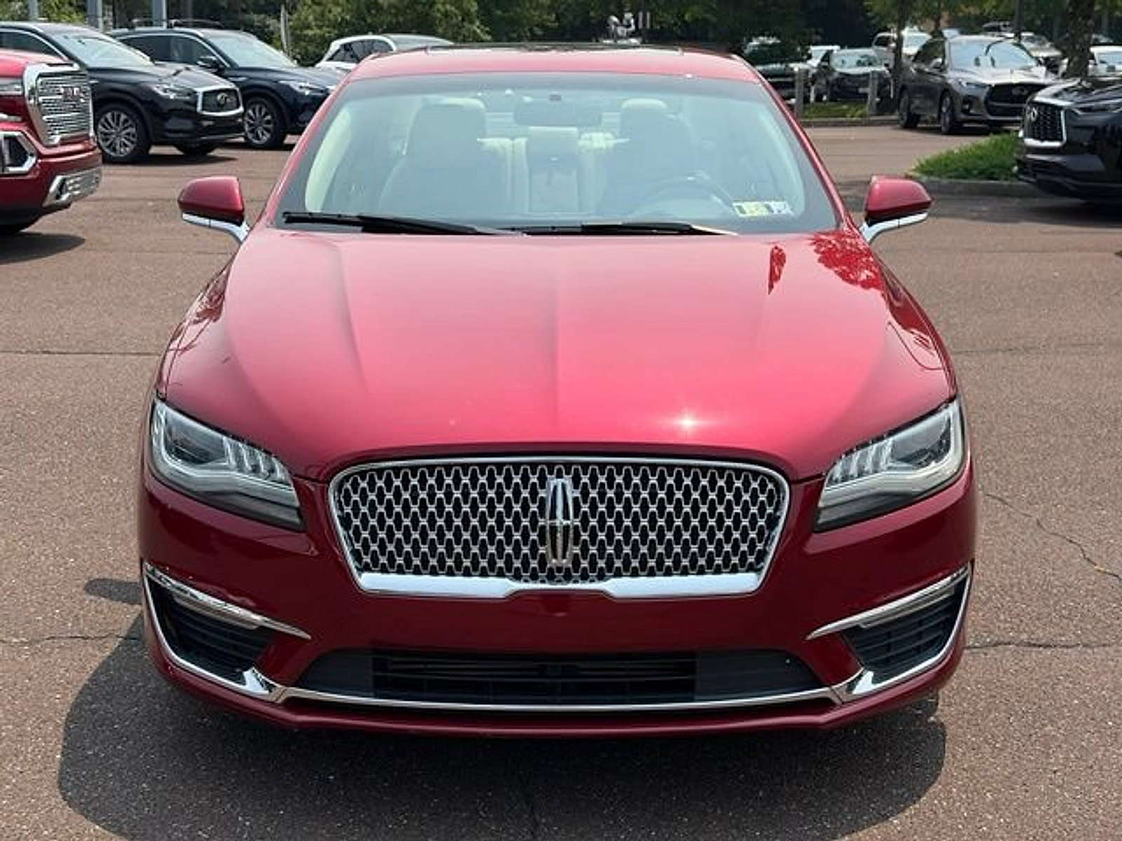 Used 2017 Lincoln MKZ Select FWD image 2