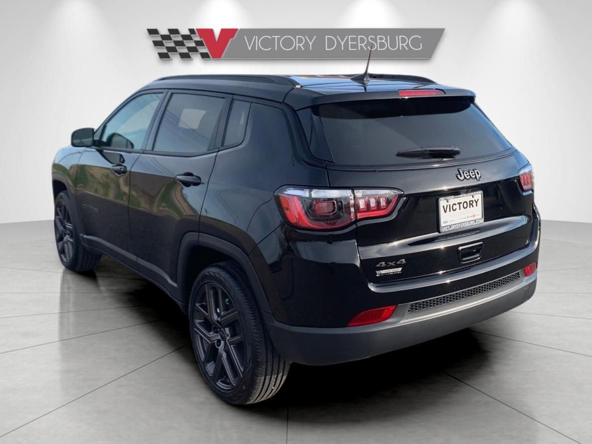 New 2026 Jeep Compass Latitude AWD/4WD image 6