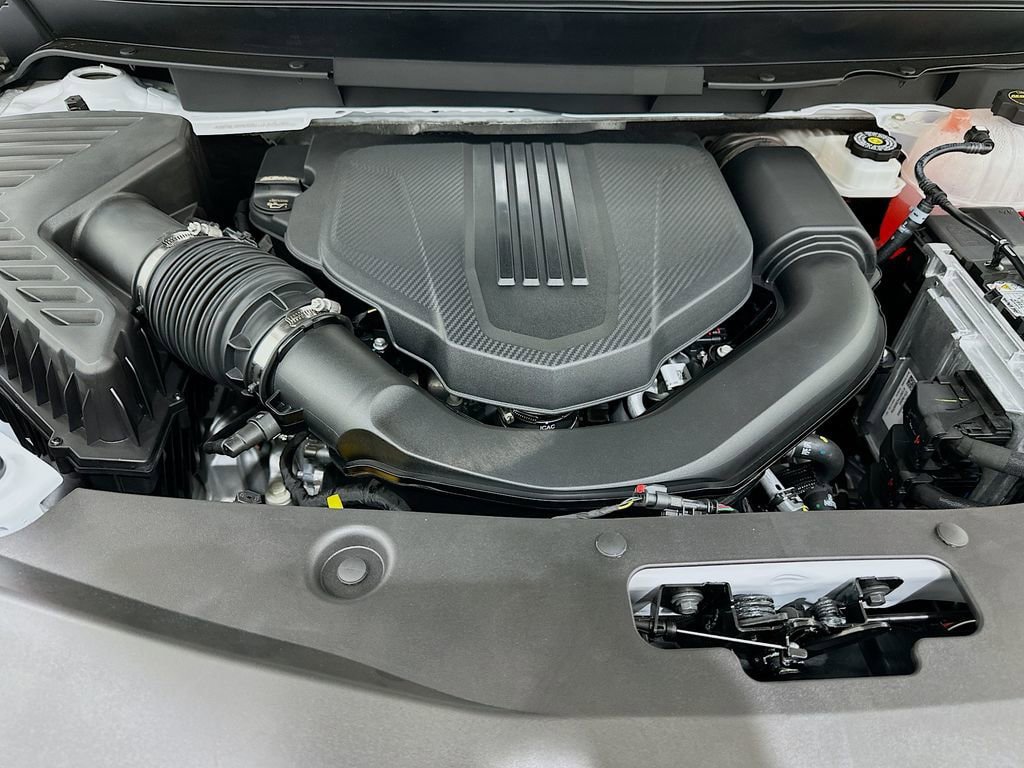New 2026 Buick Enclave Sport Touring w/ LPO, All-Weather Package FWD image 9