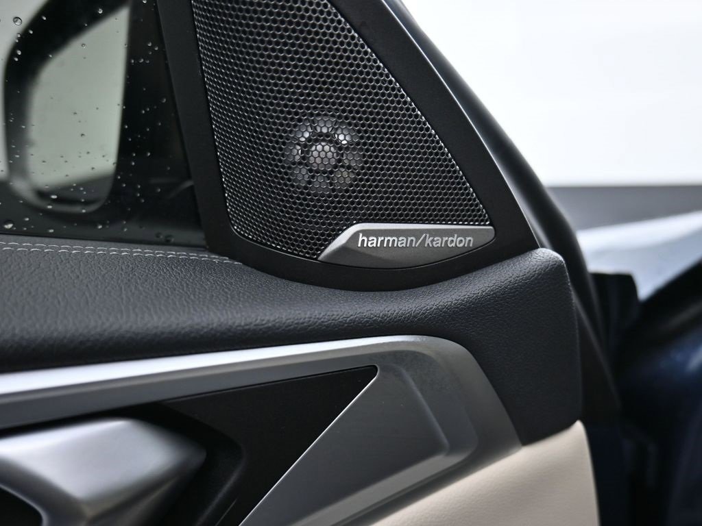 Used 2023 BMW 440i xDrive Convertible w/ Premium Package image 10