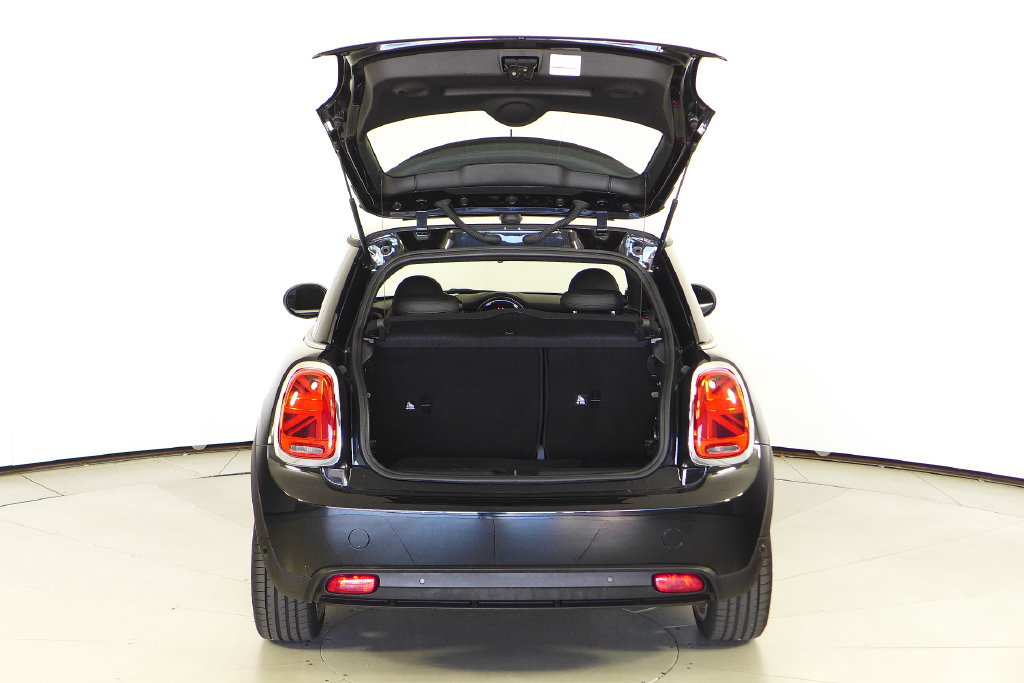 Certified 2024 MINI Cooper SE FWD image 10