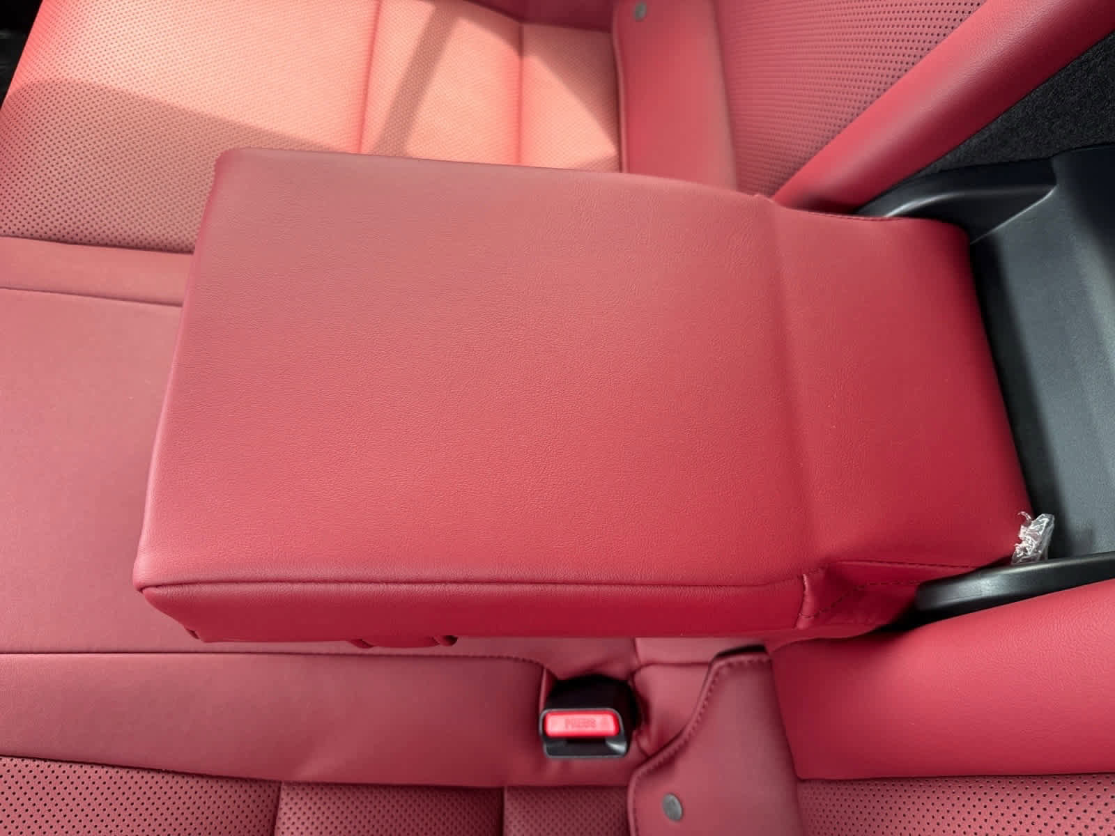 Used 2025 Lexus IS 300 w/ Premium Package image 17