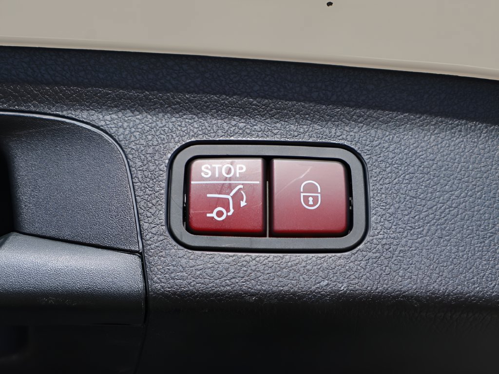 Certified 2022 Mercedes-Benz GLE 53 AMG 4MATIC image 19