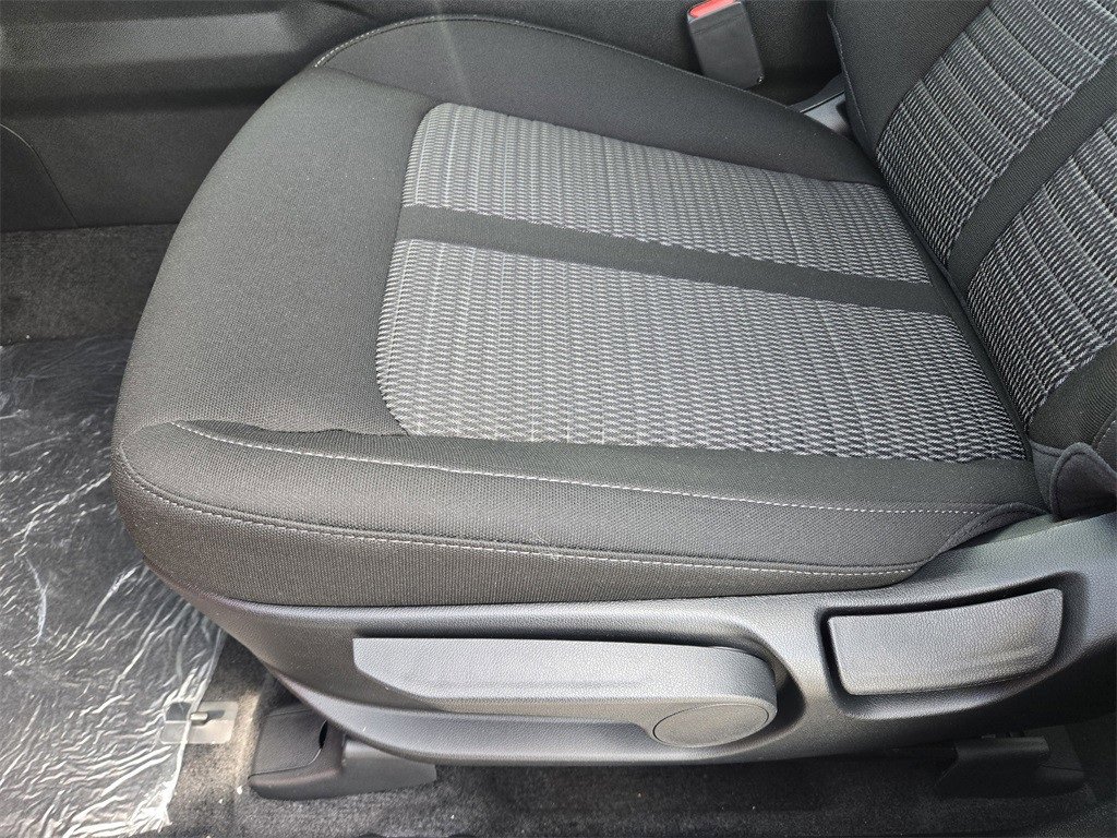 New 2025 Kia Sorento LX image 17