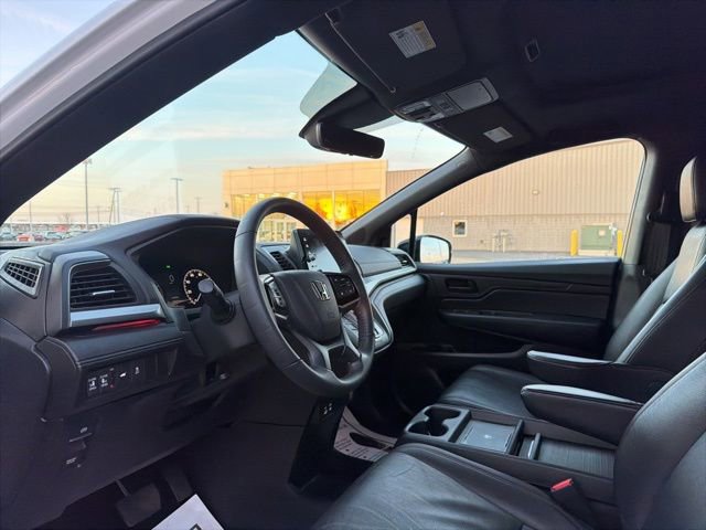 Used 2025 Honda Odyssey Sport-L image 14