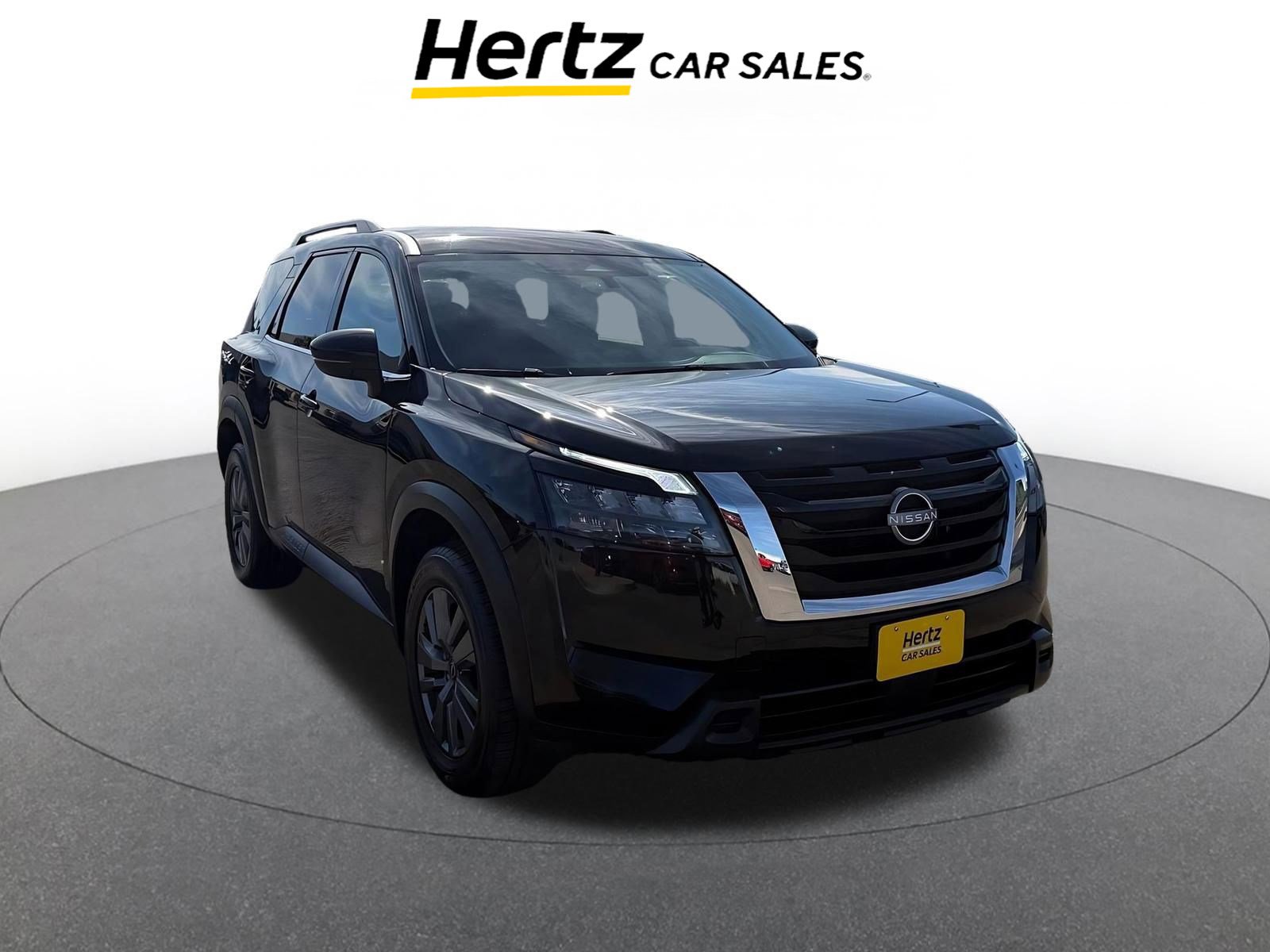 Used 2025 Nissan Pathfinder SV image 1