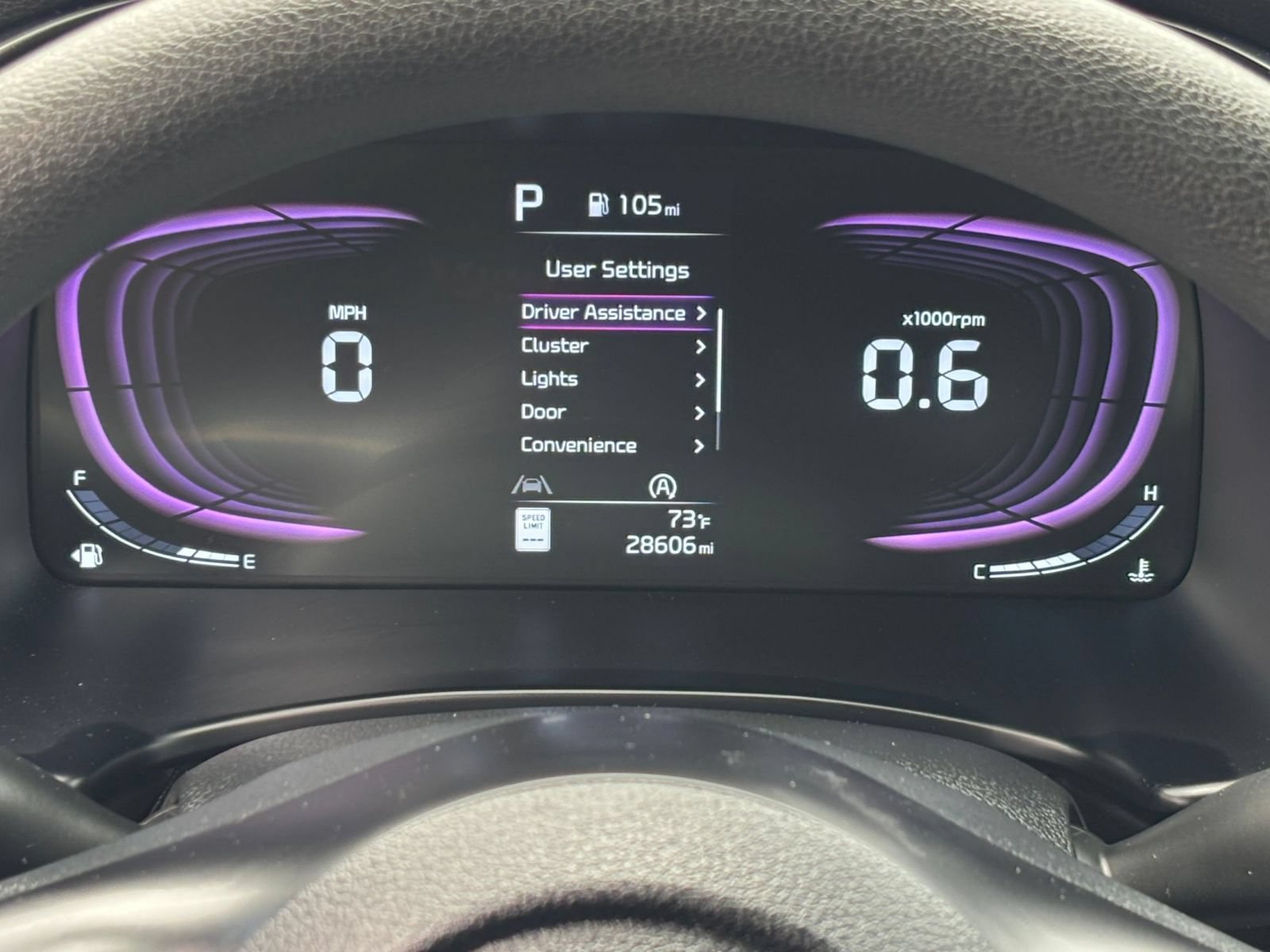 Used 2025 Kia Soul LX w/ LX Technology Package FWD image 30