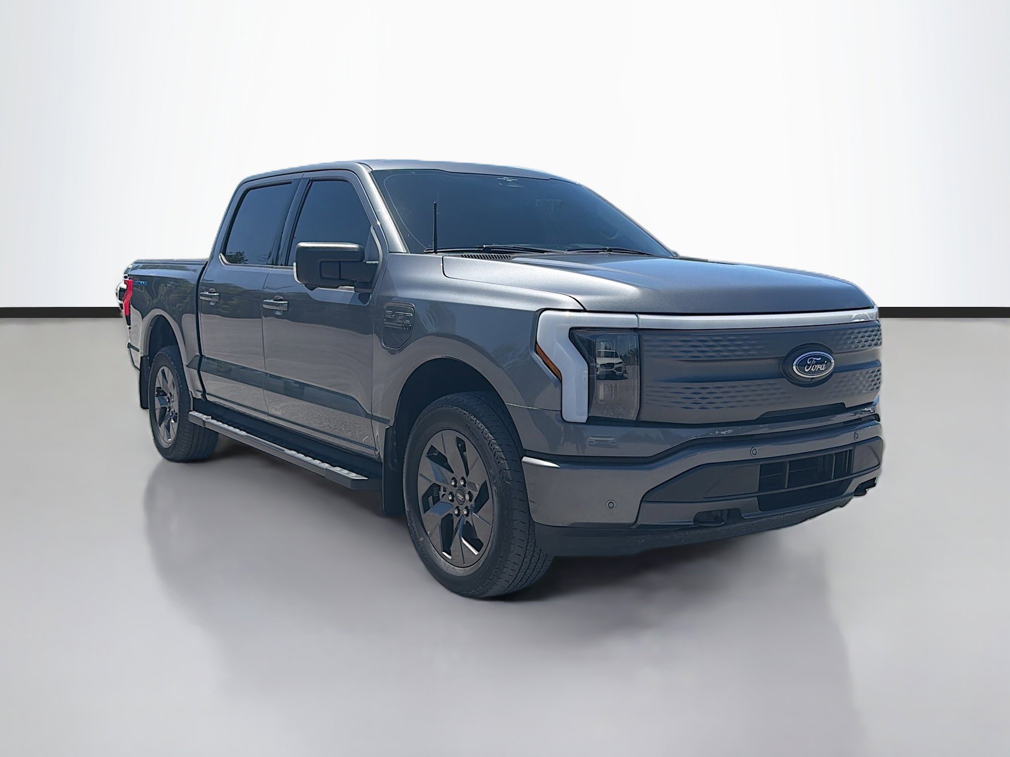 Used 2023 Ford F150 Lightning XLT w/ Equipment Group 312A High image 7