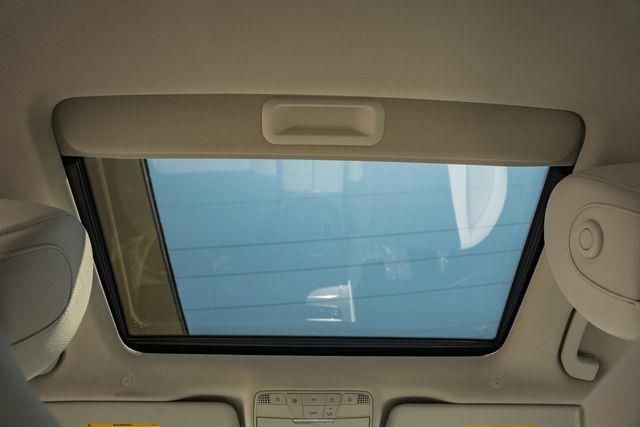 Used 2021 Mercedes-Benz E 450 4MATIC Sedan image 2