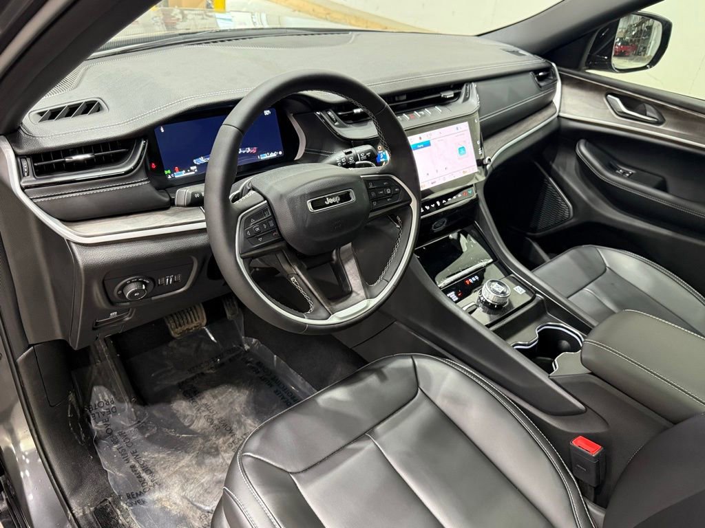 New 2026 Jeep Grand Cherokee Limited w/ Limited Altitude Package image 27