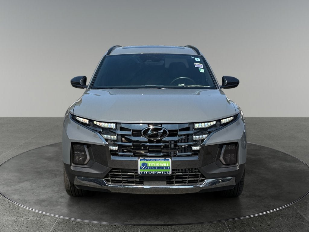 Used 2022 Hyundai Santa Cruz Limited AWD/4WD image 2