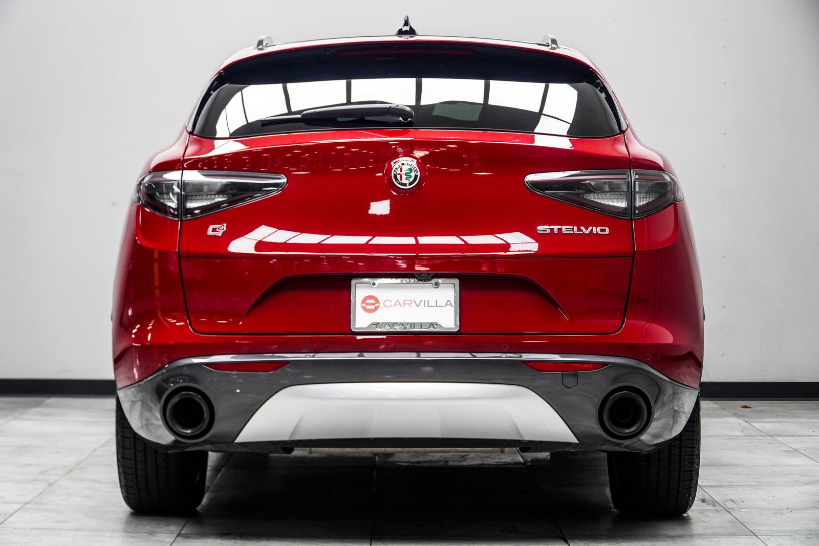 Used 2024 Alfa Romeo Stelvio Ti AWD/4WD image 11