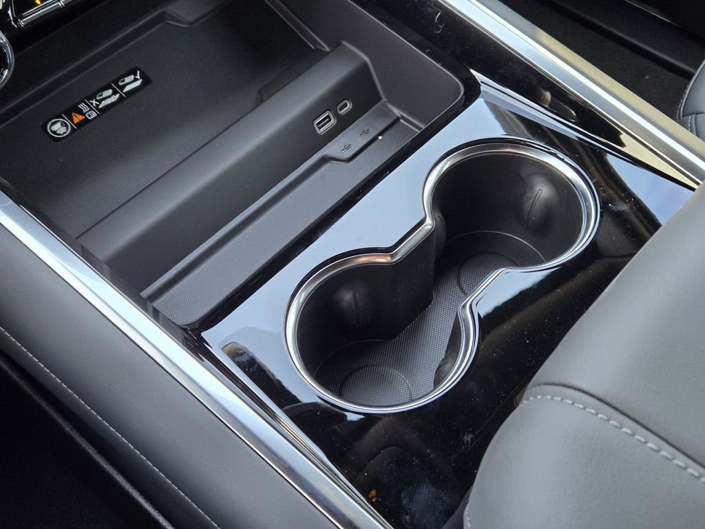 New 2026 Chevrolet Tahoe Z71 w/ Z71 Off-Road Package image 16