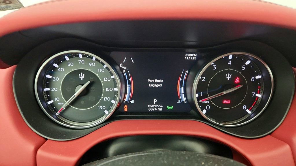 Used 2023 Maserati Ghibli Modena image 15