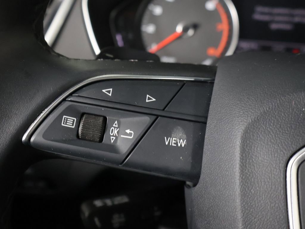 Used 2023 Audi Q5 2.0T Premium w/ Convenience Package image 43