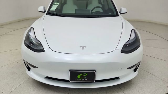 Used 2023 Tesla Model 3 Performance image 9