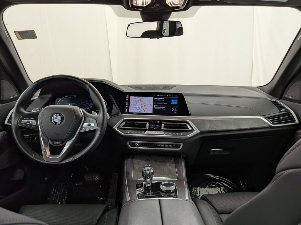 Used 2021 BMW X5 xDrive40i w/ Executive Package AWD/4WD image 13