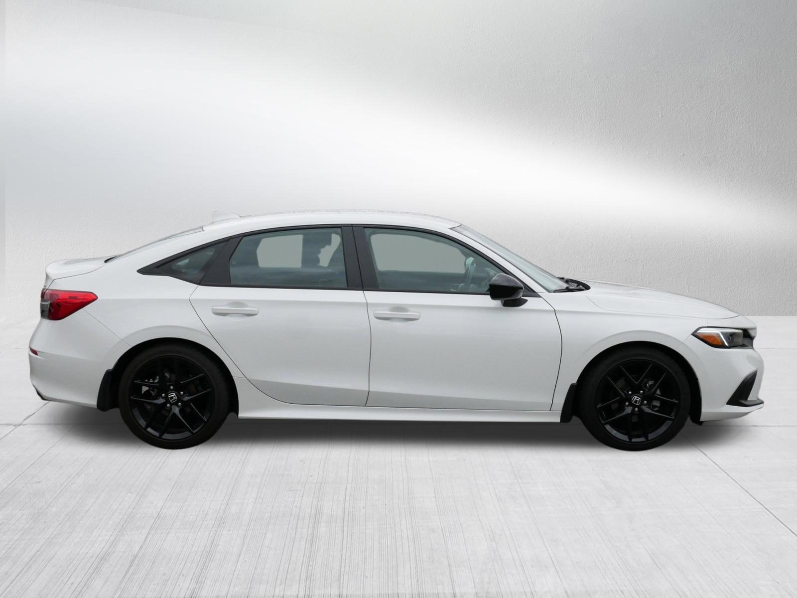 Used 2022 Honda Civic Sport image 8