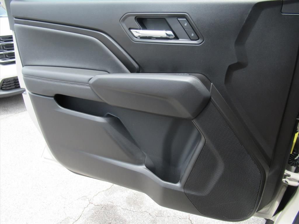 New 2026 GMC Canyon Elevation w/ Convenience Package RWD image 18