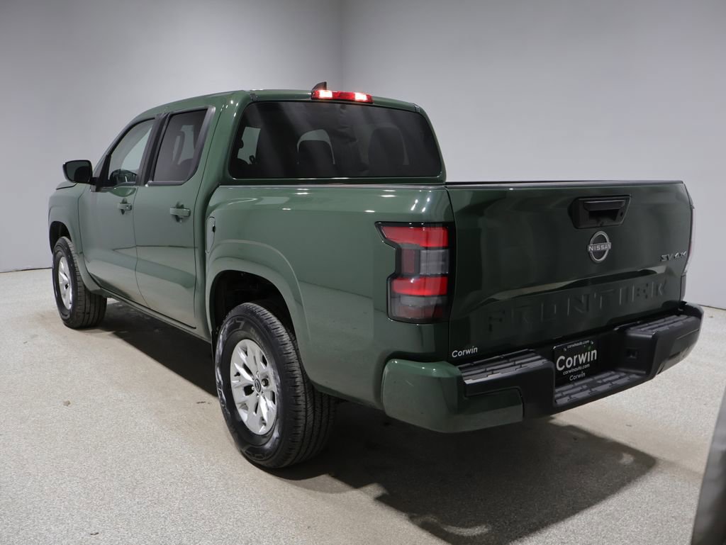 Used 2024 Nissan Frontier SV image 5